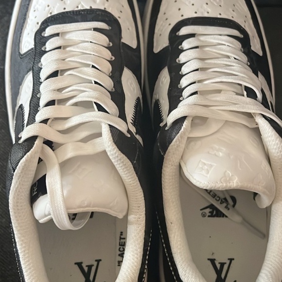 Louis Vuitton Nike air sneakers main image 4